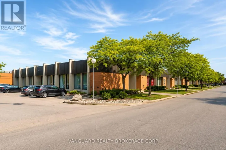 1 - 415 HORNER AVENUE, Toronto (Alderwood), Ontario M8W4W3