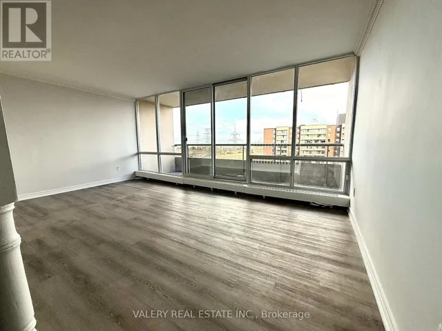 906 - 25 FOUR WINDS DRIVE, Toronto (York University Heights), Ontario M3J1K8