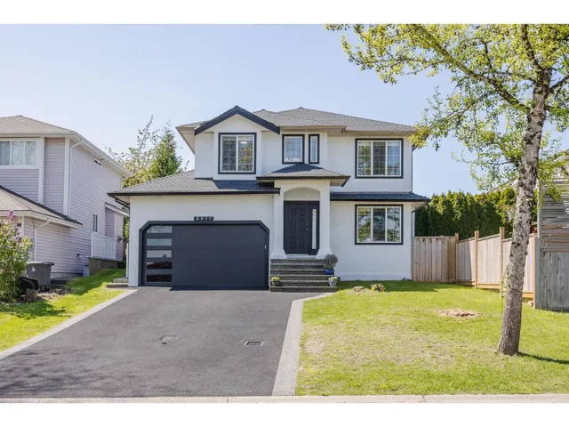 8077 169 STREET, Surrey, British Columbia V4N4Y6