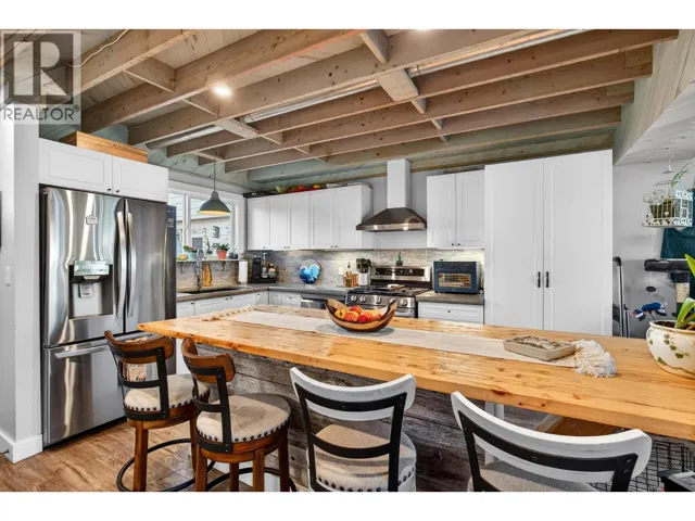 170 Davie Road Unit# 4, Kelowna, British Columbia V1X3Y7