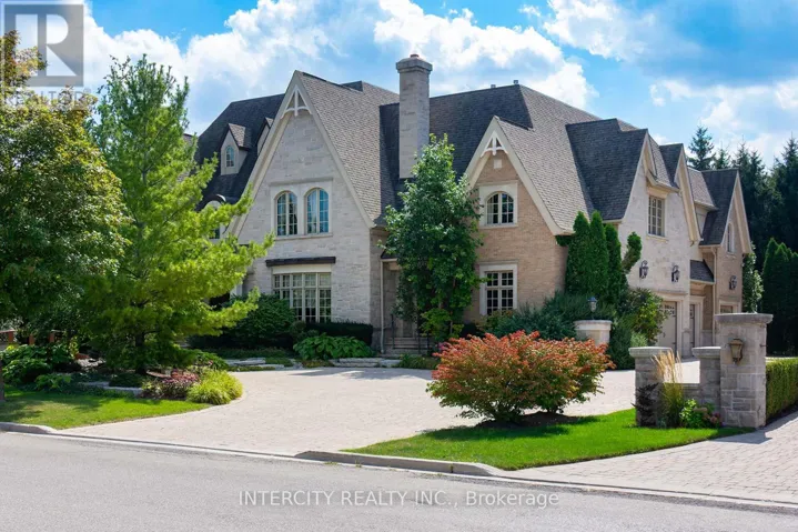 139 ORR AVENUE, Vaughan (East Woodbridge), Ontario L4L9K2