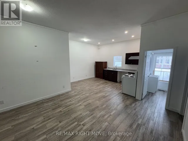 4B - 4337 BURNSIDE LINE, Orillia, Ontario L3V6H4