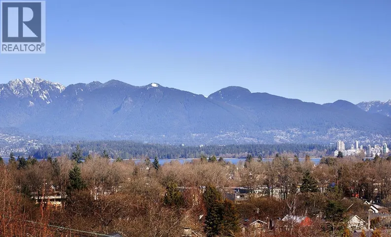 3657 W 14TH AVENUE, Vancouver, British Columbia V6R2W6