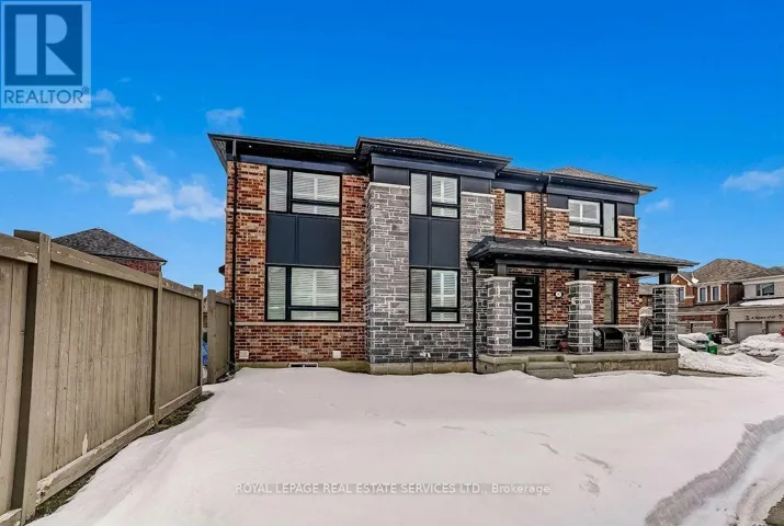 7 CYCLONE TRAIL, Brampton (Northwest Brampton), Ontario L7A5E8