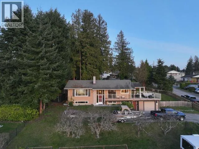 6955 TERRACE STREET, Powell River, British Columbia V8A1H3