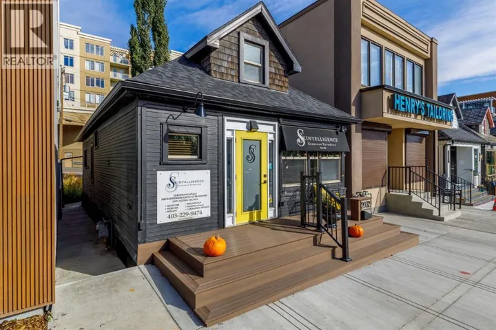 2032 34 Avenue SW, Calgary, Alberta T2T2C3