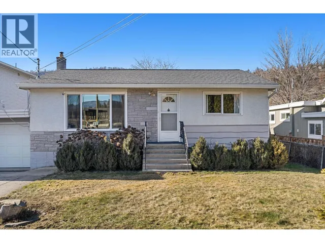 594 Snowsell Street N, Kelowna, British Columbia V1V2C7