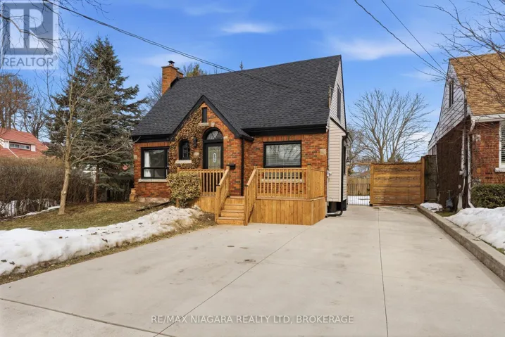 5781 MORDEN DRIVE, Niagara Falls (Cherrywood), Ontario L2E3C8