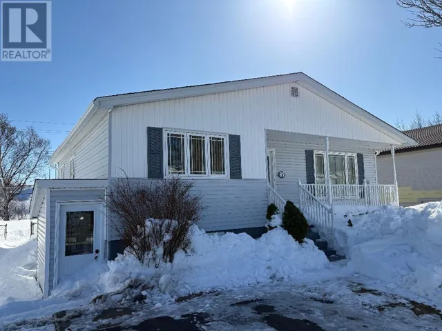 89 Smallwood Drive, Mt Pearl, Newfoundland & Labrador A1N1B2