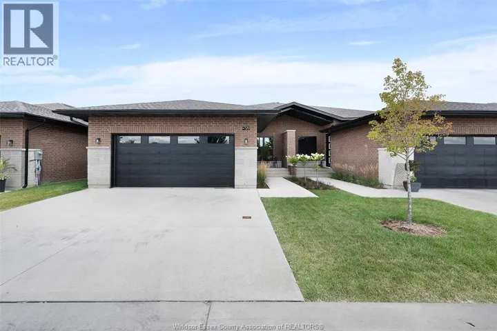 572 LILY MAC BOULEVARD, Windsor, Ontario N6E3N7