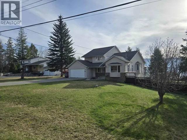 1812 MARBLE STREET, Quesnel, British Columbia V2J4M4