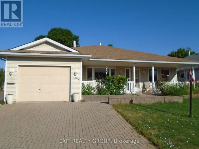 36 CRETNEY DRIVE, Prince Edward County (Wellington Ward), Ontario K0K3L0