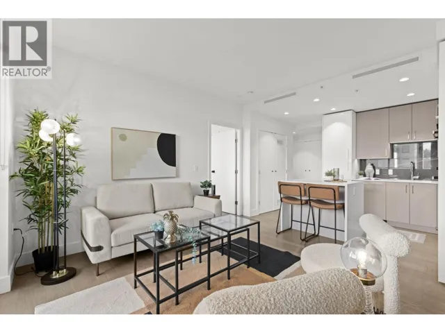 201 1675 LIONS GATE LANE, North Vancouver, British Columbia V7P3B4