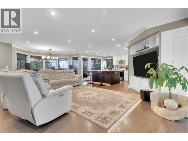 3054 DAYBREAK AVENUE, Coquitlam, British Columbia V3C2G4