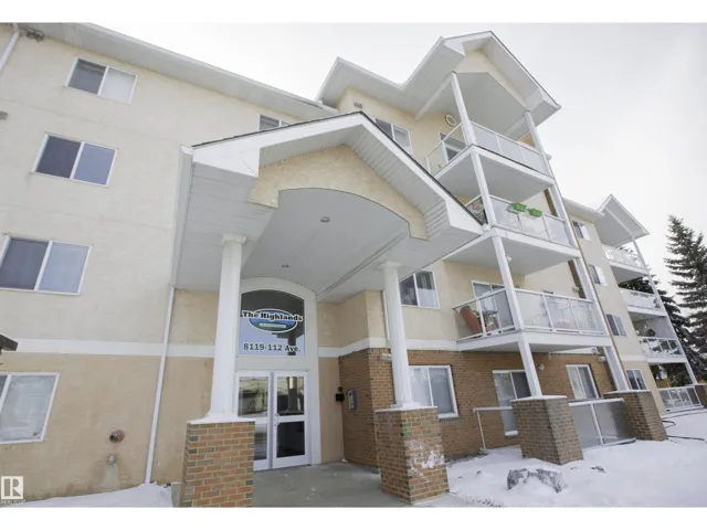#303 8119 112 AV NW, Edmonton, Alberta T5B0G1