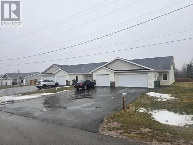 11,13,15,17 BRIGGS Street, Summerside, Prince Edward Island C1N4J1