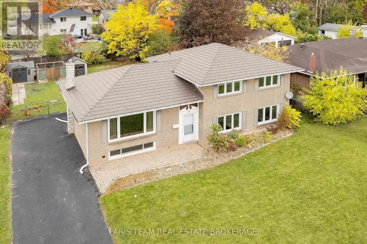 128 ROSE STREET, Barrie (Wellington), Ontario L4M2T7