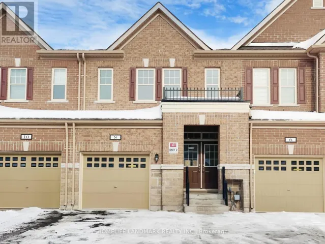 8 BUSHWOOD TRAIL, Brampton (Northwest Brampton), Ontario L7A5J7