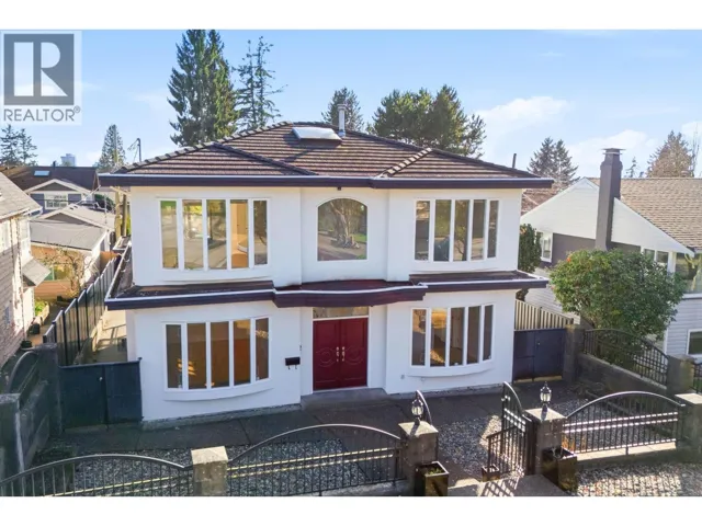 213 W 28TH STREET, North Vancouver, British Columbia V7N2H9