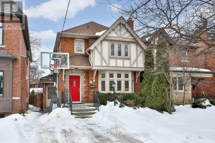 25 FLEMING CRESCENT, Toronto (Leaside), Ontario M4G2A9