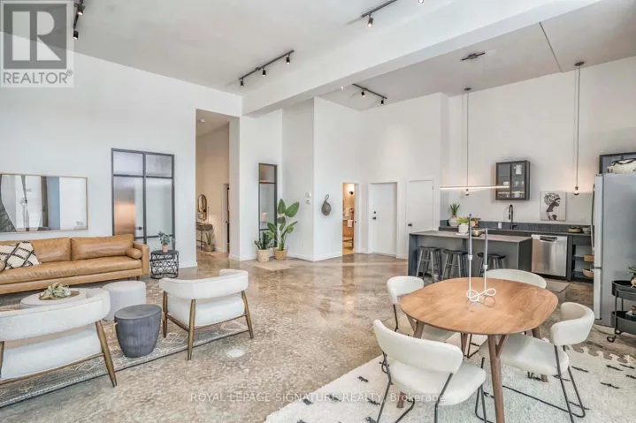 2 - 36 GEARY AVENUE, Toronto (Wychwood), Ontario M6H2B4