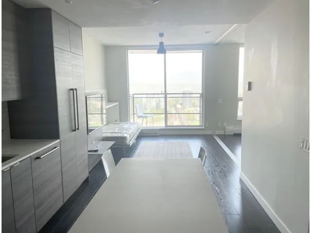 35** 13398 104 AVENUE, Surrey, British Columbia V3T1V6