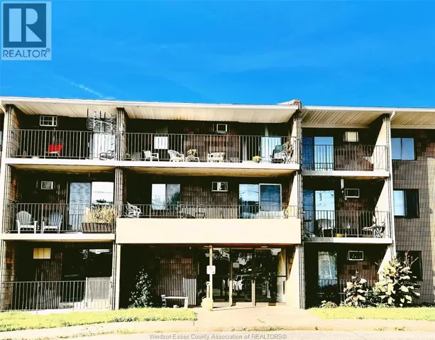 2565 LAUZON ROAD Unit# 302, Windsor, Ontario N8T2Z5