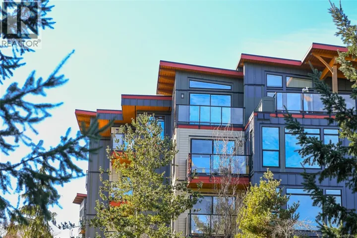 344 2300 Mansfield Dr, Courtenay, British Columbia V9N3S3