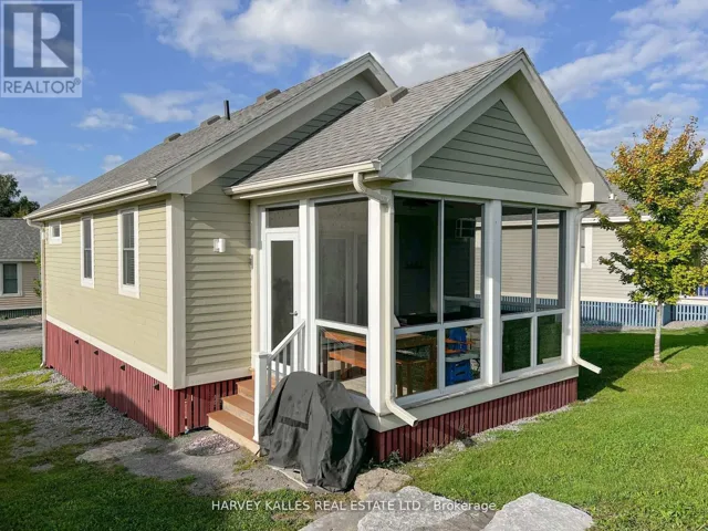 24 BUTTERNUT LANE, Prince Edward County (Athol Ward), Ontario K0K1P0