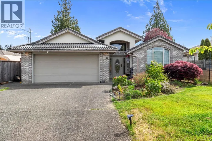 1137 Yellowbrick Rd, Parksville, British Columbia V9P1K4