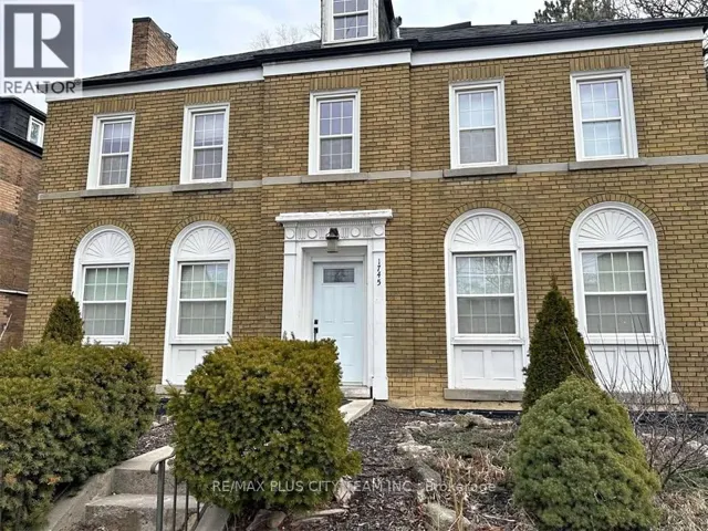 B - 1745 BATHURST STREET, Toronto (Forest Hill South), Ontario M5P3K5