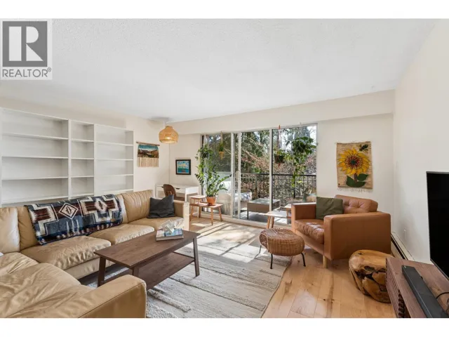 211 1385 DRAYCOTT ROAD, North Vancouver, British Columbia V7J3K9
