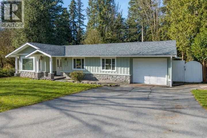 40409 PERTH DRIVE, Squamish, British Columbia V0N1T0