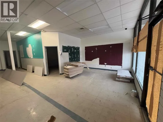 3042 Skaha Lake Road, Penticton, British Columbia V2A7H2