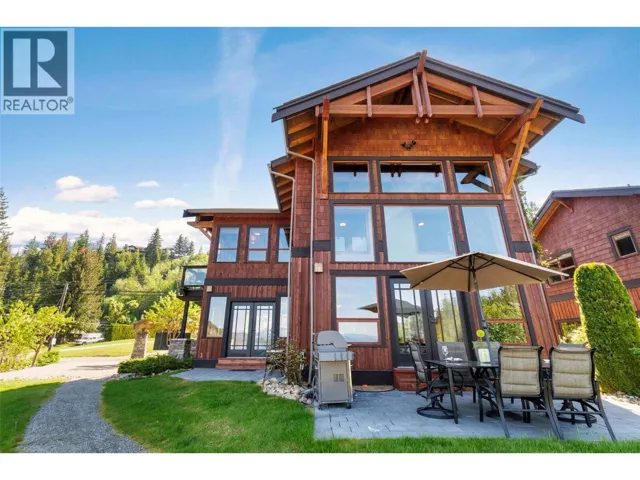 2479 Eagle Bay Road Unit# 1, Blind Bay, British Columbia V0E1H1