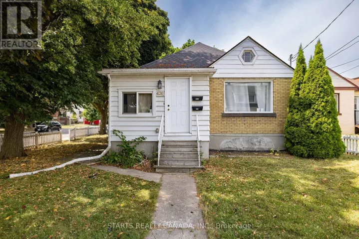 420 MACDONNELL STREET, Kingston (Central City East), Ontario K7L4E4