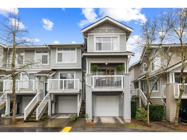 61 7179 201 STREET, Langley, British Columbia V2Y2Y9
