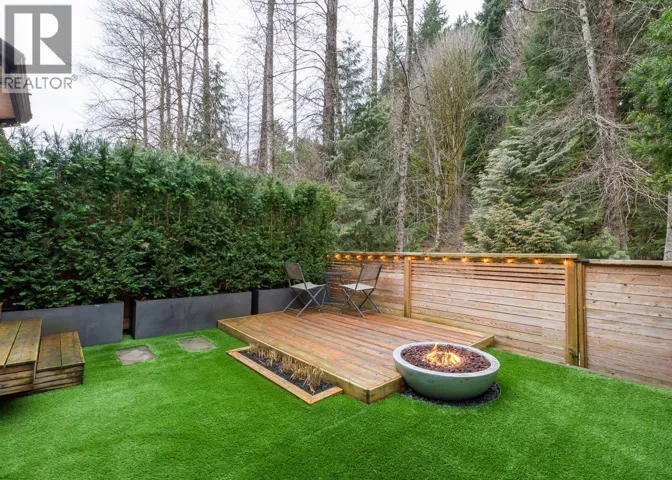2 38247 WESTWAY AVENUE, Squamish, British Columbia V8B0L6