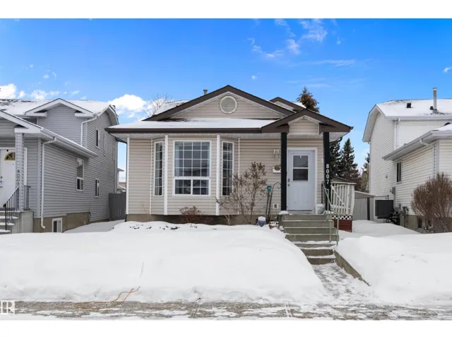 8007 160 AV NW, Edmonton, Alberta T5Z3A2