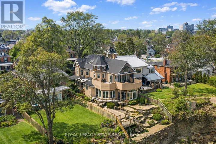 91 MOUNTAIN PARK AVENUE, Hamilton (Inch Park), Ontario L9A1A1