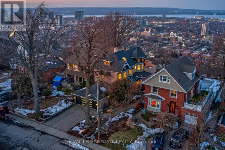 91 MOUNTAIN PARK AVENUE, Hamilton (Inch Park), Ontario L9A1A1