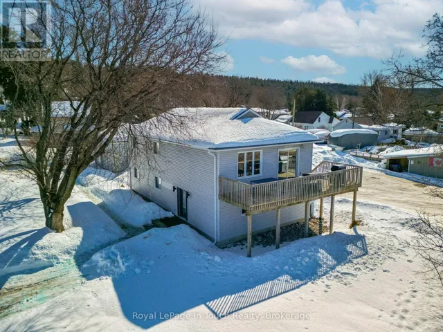 108 ROBERT STREET N, Penetanguishene, Ontario L9M1P1