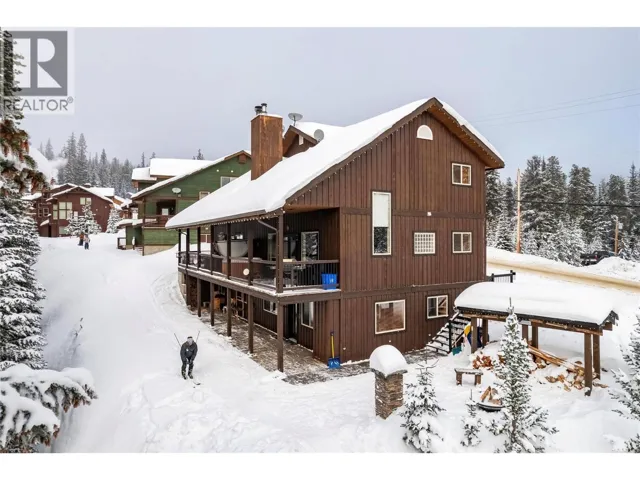 1211 APEX MOUNTAIN Road Unit# 1, Penticton, British Columbia V2A0E2