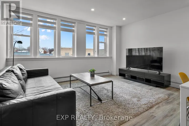 1 - 4595 QUEEN STREET, Niagara Falls (Downtown), Ontario L2E2L7