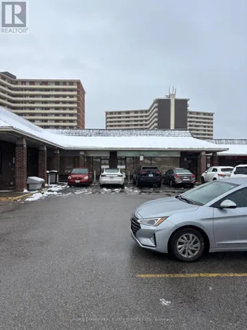 2796 VICTORIA PARK, Toronto (Pleasant View), Ontario M2J4A8