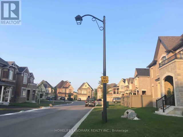 23 BOLAND CRT CRESCENT S, Aurora, Ontario L4G0W6