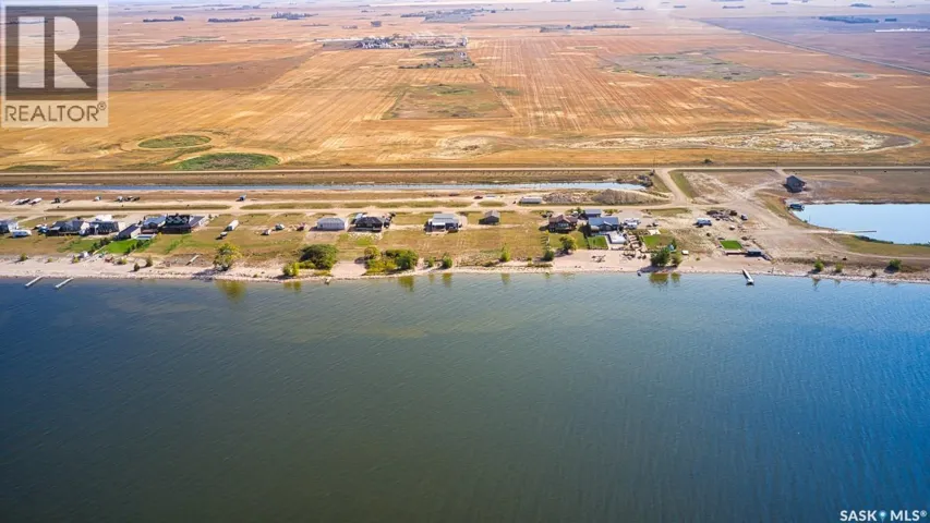 16 Sunset Acres LANE, Last Mountain Lake East Side, Saskatchewan S0G0Z0