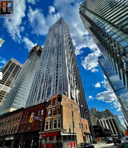 1004 - 1 YORKVILLE AVENUE, Toronto (Annex), Ontario M4W0B1
