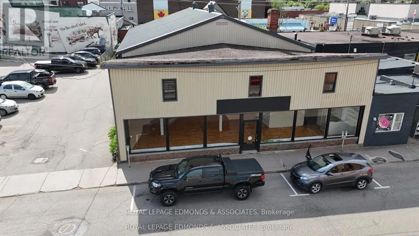 174 ALBERT STREET, Pembroke, Ontario K8A4K6