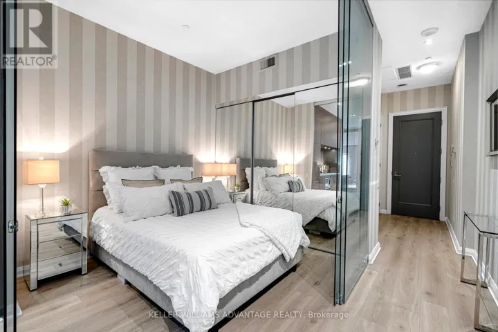 304 - 155 YORKVILLE AVENUE, Toronto (Annex), Ontario M5R1C4